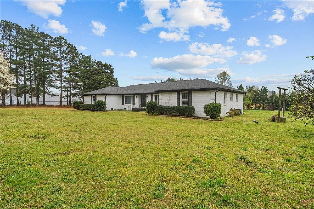 4e5a5c76dde30bf6b3524e526e67fe1d-uncropped_scaled_within_1536_1152